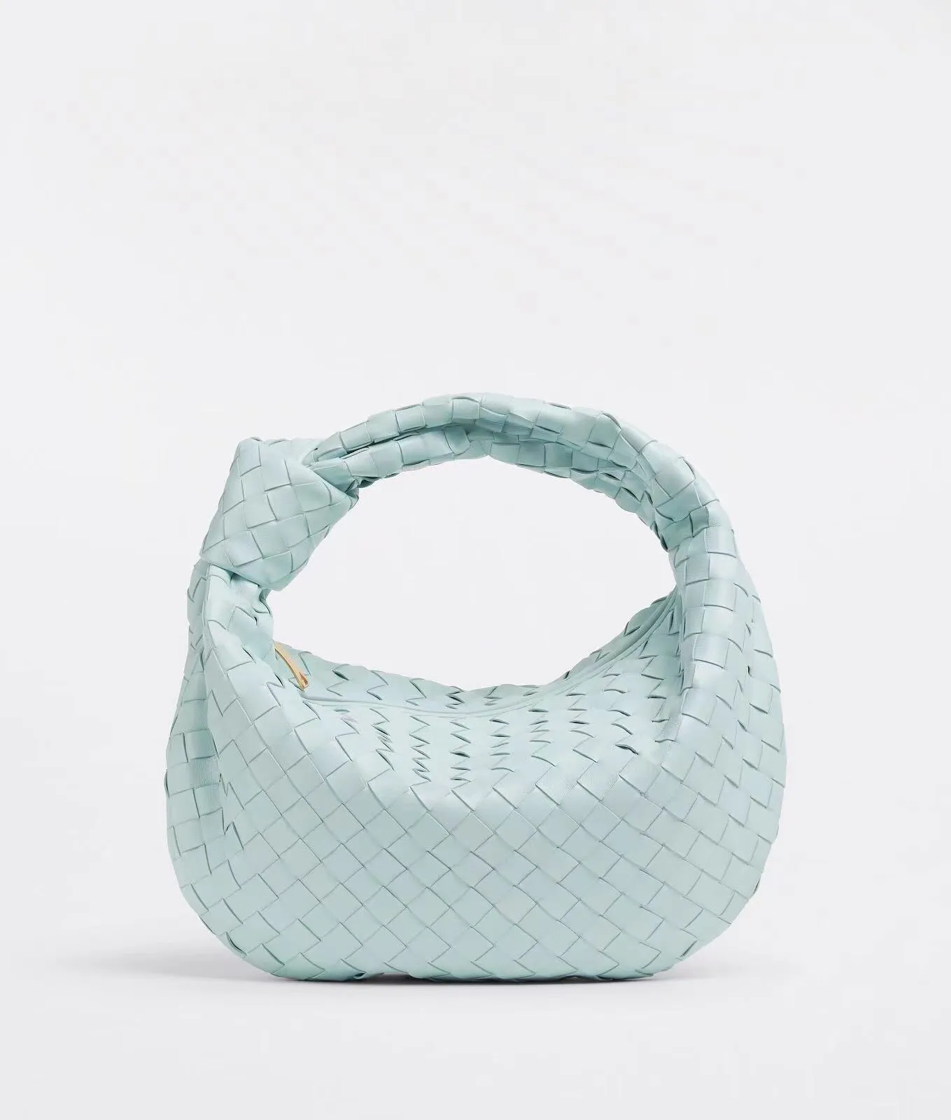 Medium (teal blue)